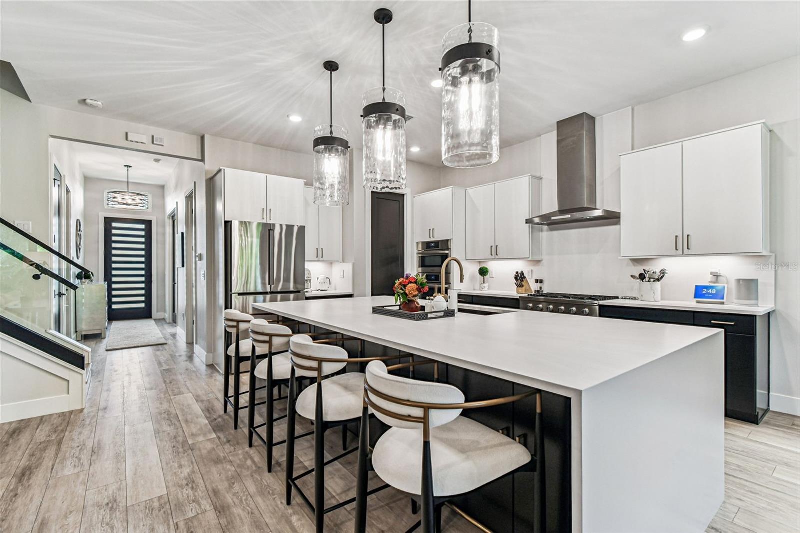 Image 13 of 53 For 3704 Lynwood