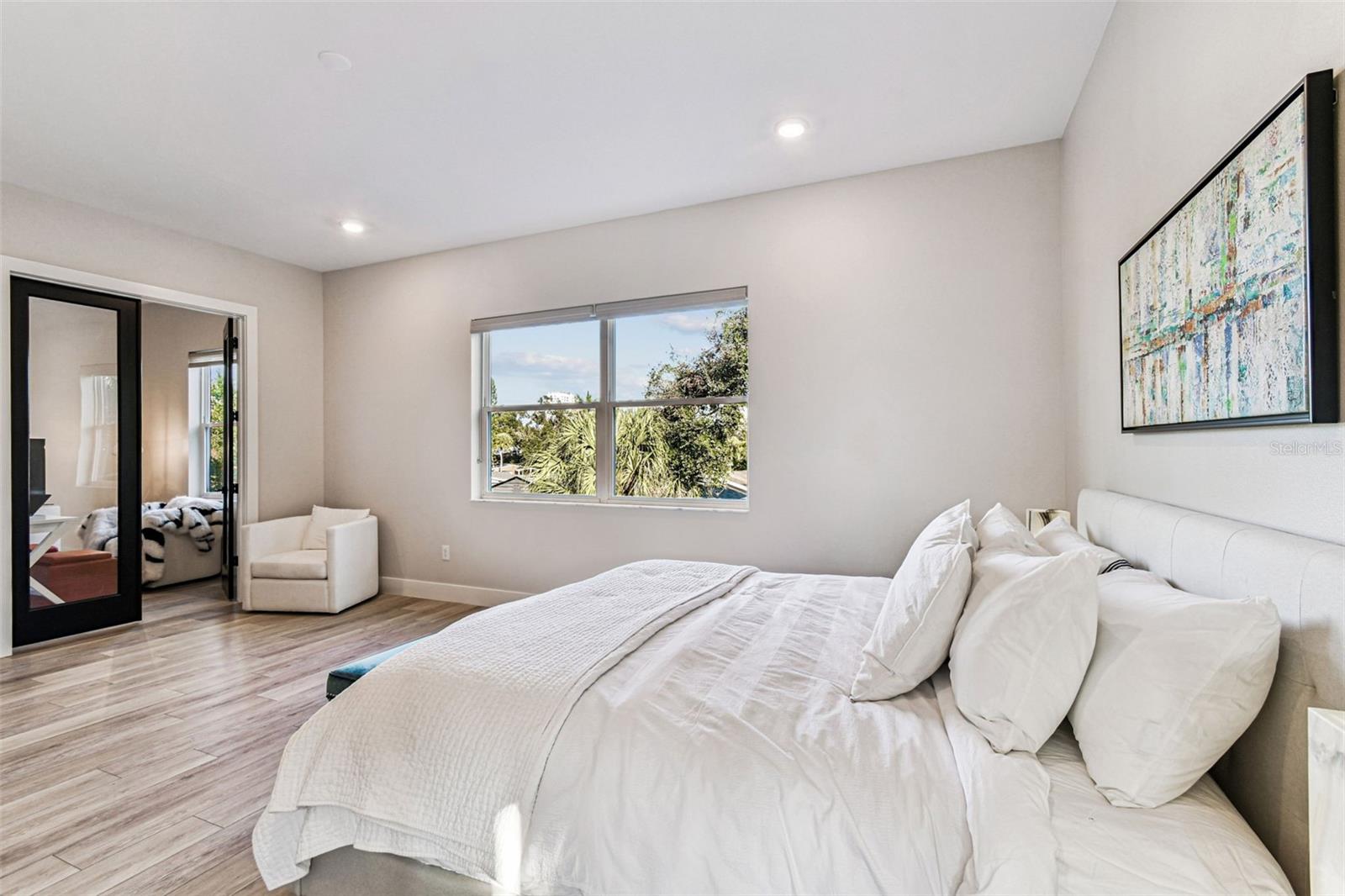 Image 28 of 53 For 3704 Lynwood