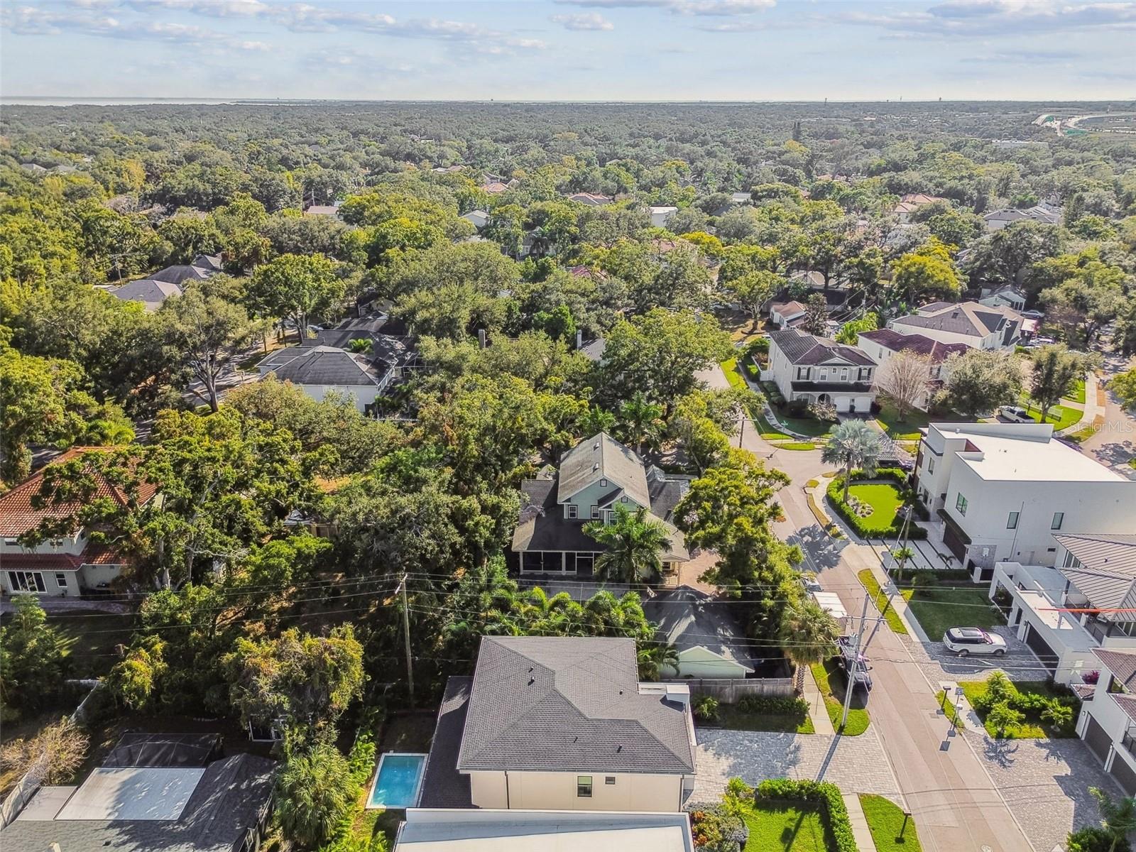 Image 51 of 53 For 3704 Lynwood