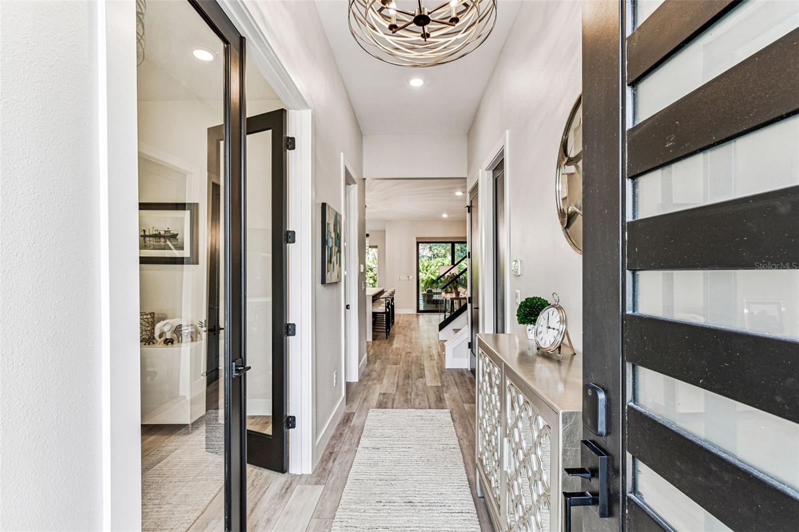 Image 9 of 53 For 3704 Lynwood