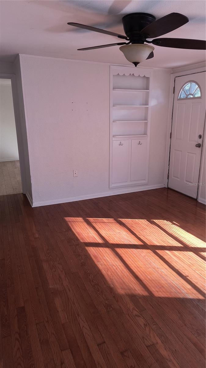 Image 5 of 21 For 817 Ohio Avenue