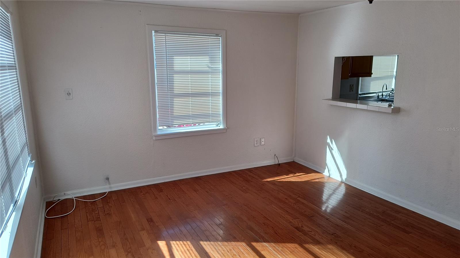 Image 6 of 21 For 817 Ohio Avenue