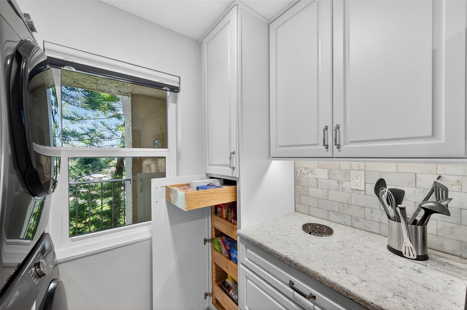 Image 33 of 48 For 90 Highland Avenue 304