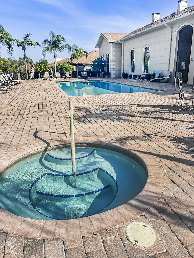 Image 29 of 41 For 1620 Linz Court