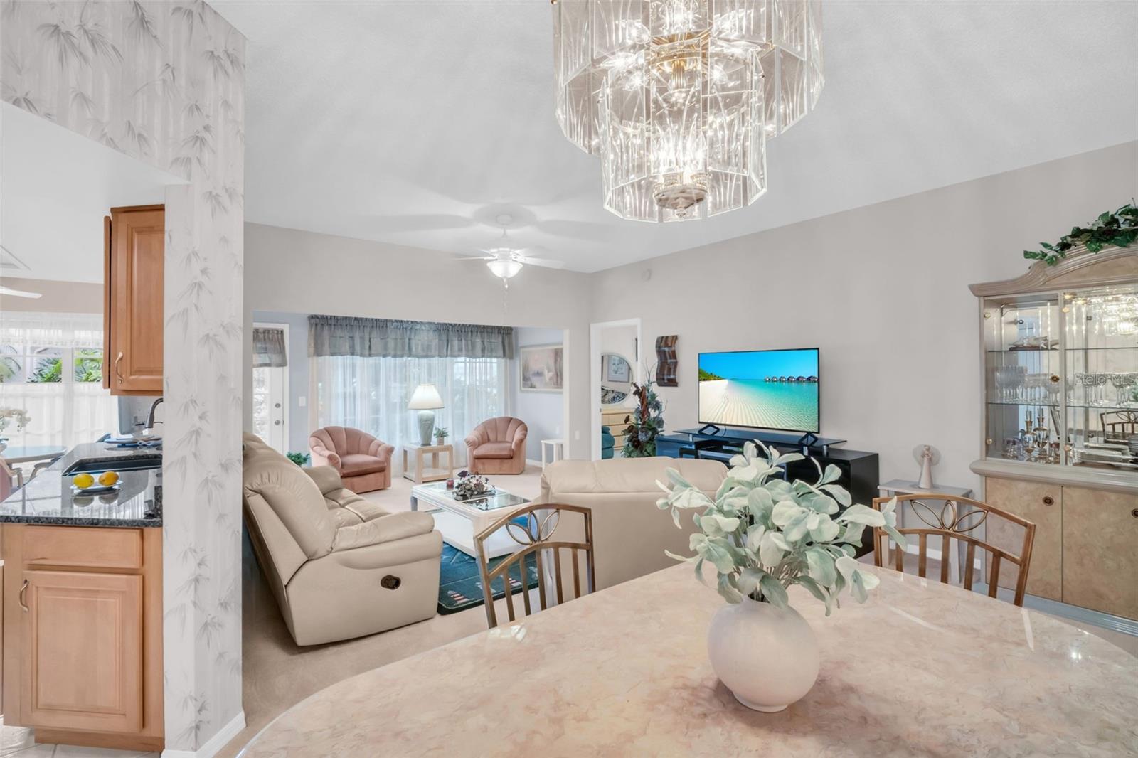 Image 18 of 51 For 3534 Cayman Court