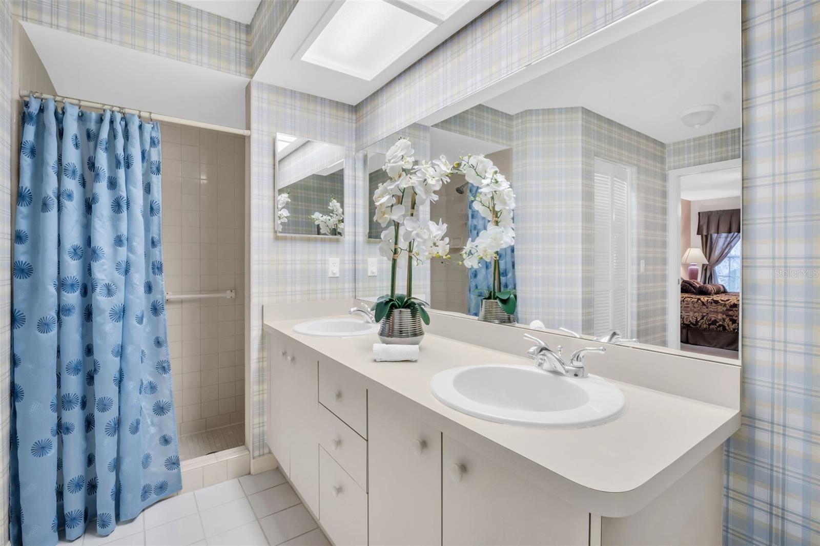 Image 30 of 51 For 3534 Cayman Court