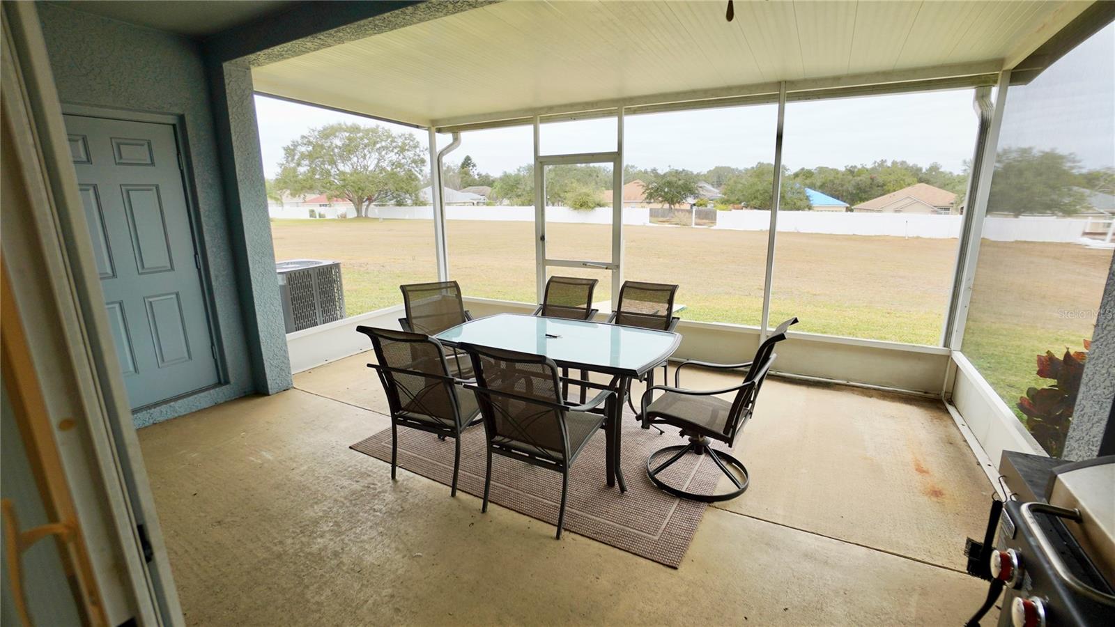 Image 8 of 21 For 1552 Blue Magnolia Road