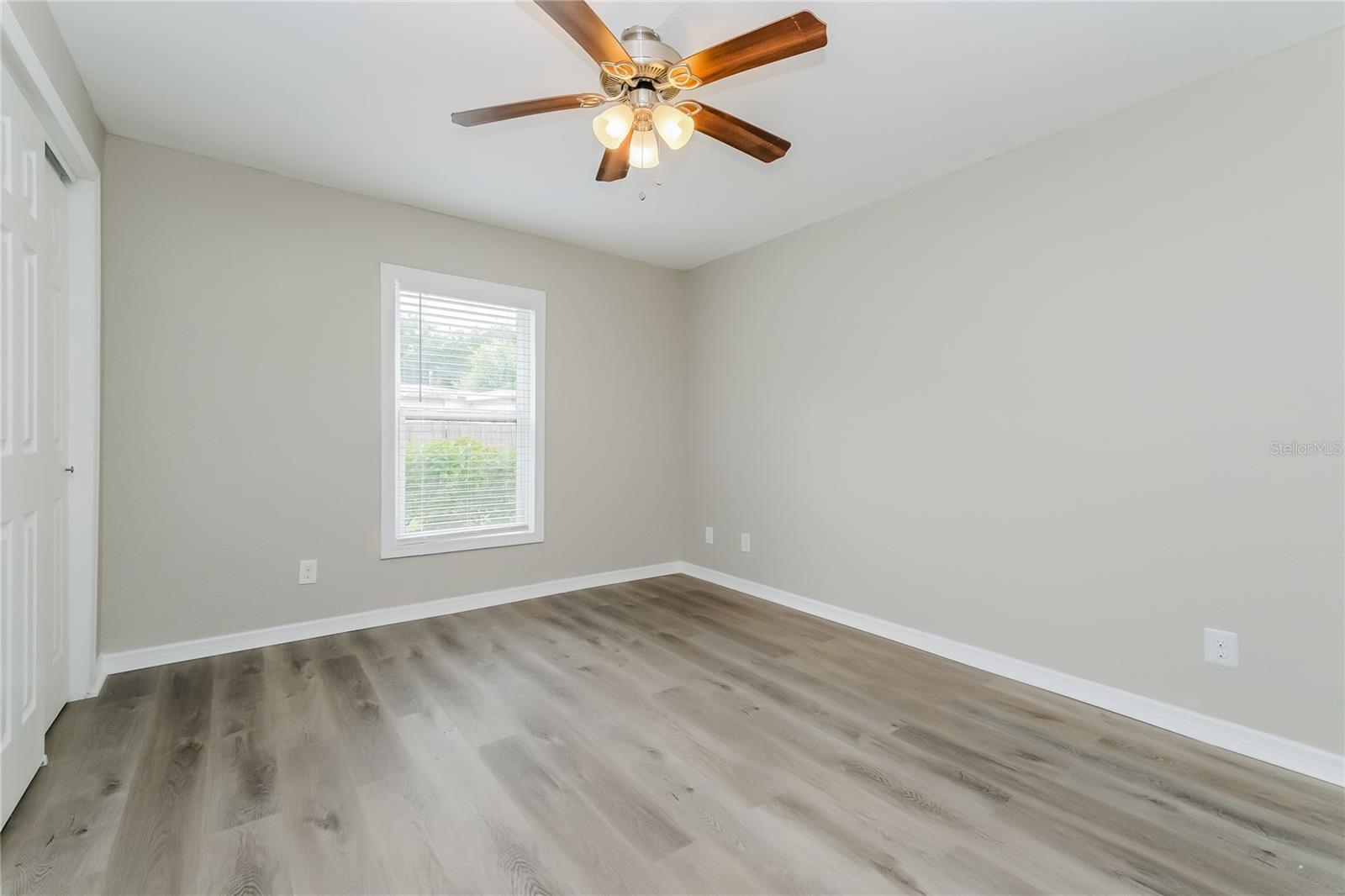 Image 10 of 16 For 1909 Glen Echo Lane