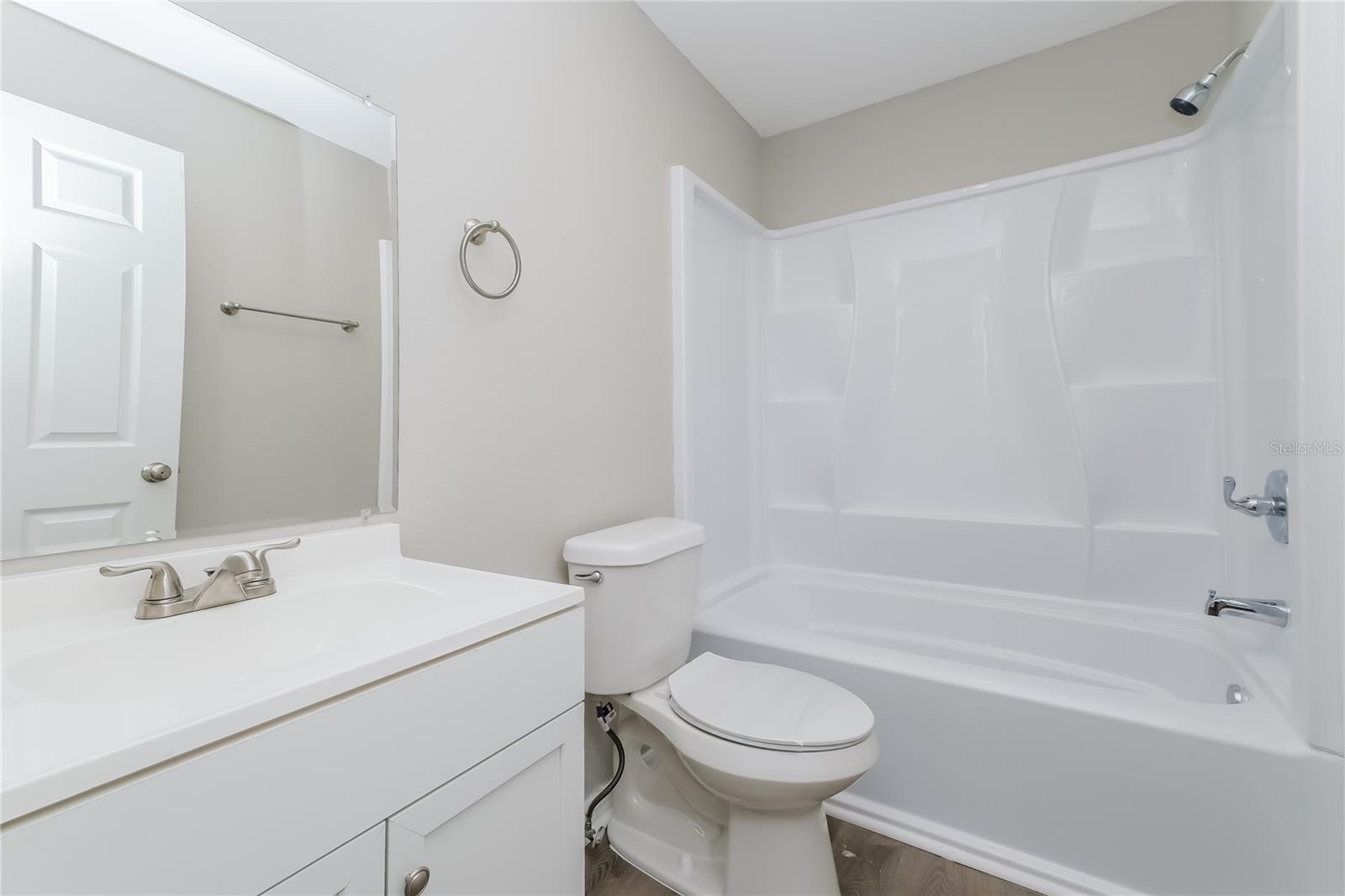 Image 9 of 16 For 1909 Glen Echo Lane