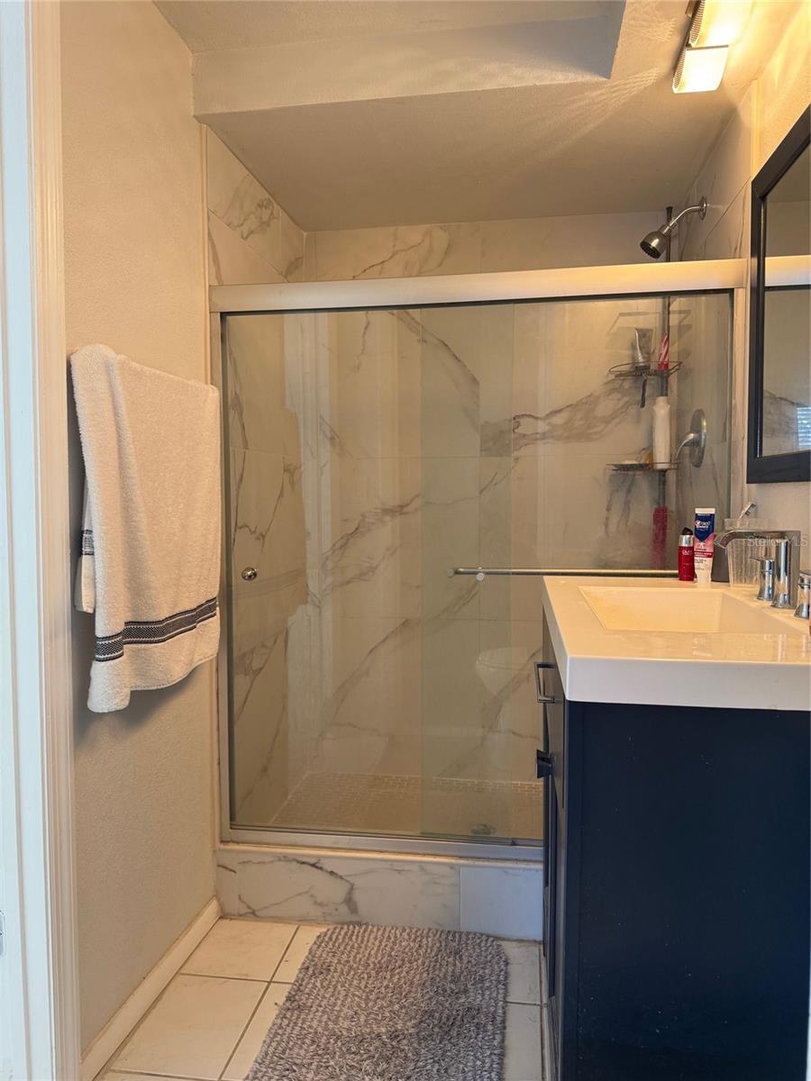 Image 15 of 25 For 11234 Linden Lane