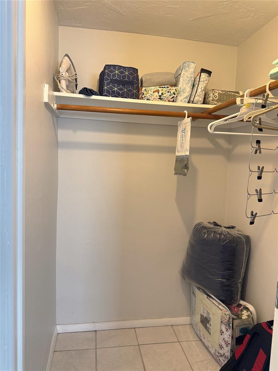 Image 20 of 25 For 11234 Linden Lane