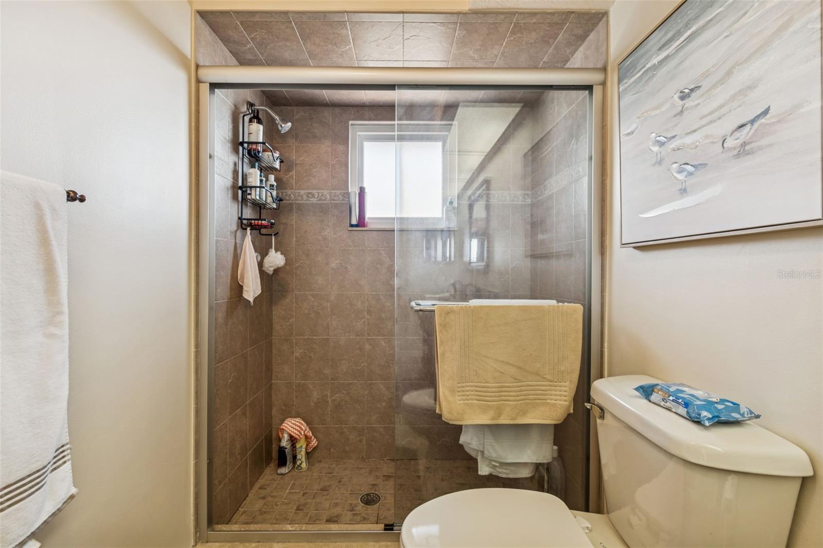 Image 22 of 80 For 1059 S Pointe Alexis Dr