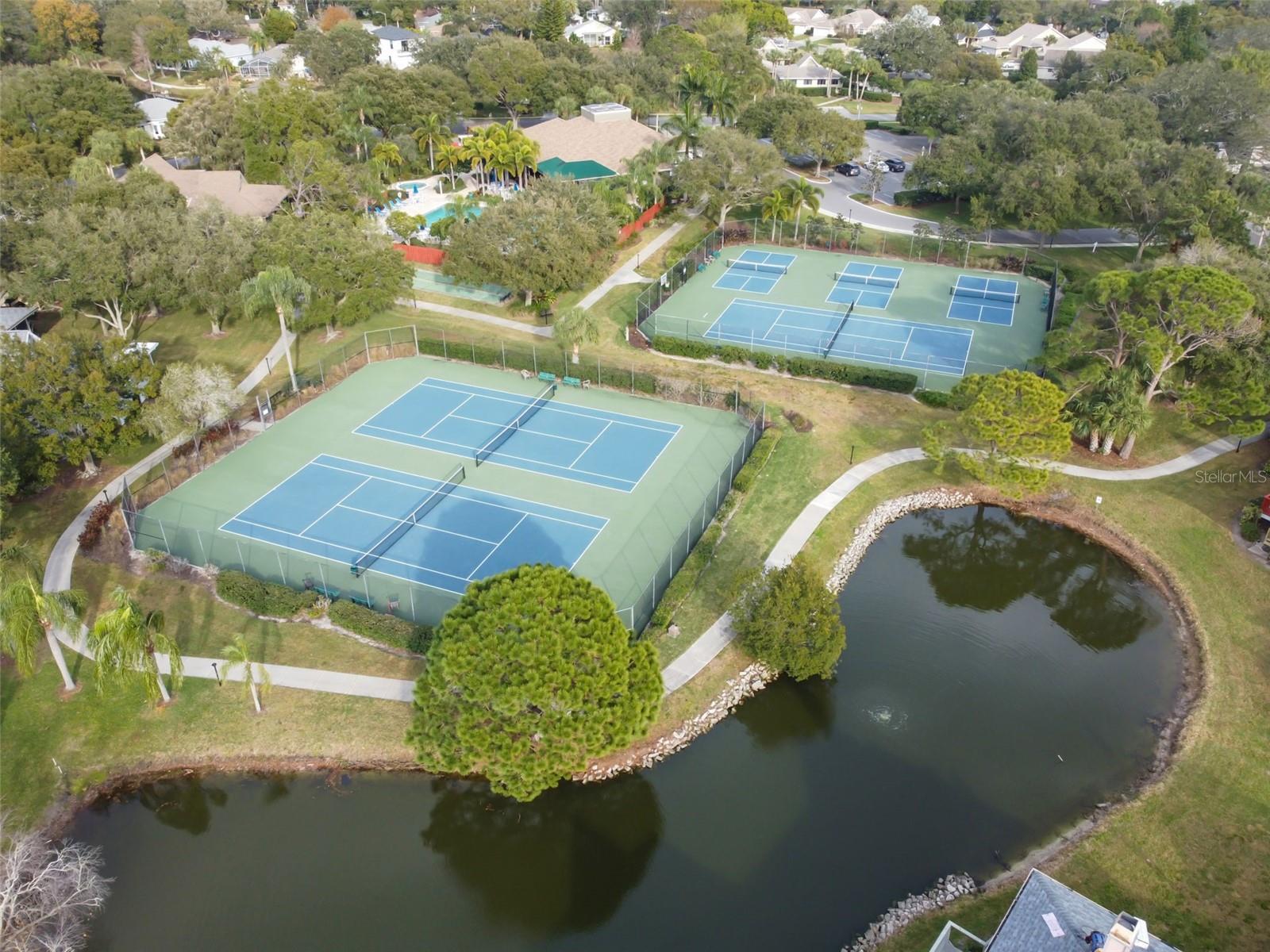 Image 64 of 80 For 1059 S Pointe Alexis Dr