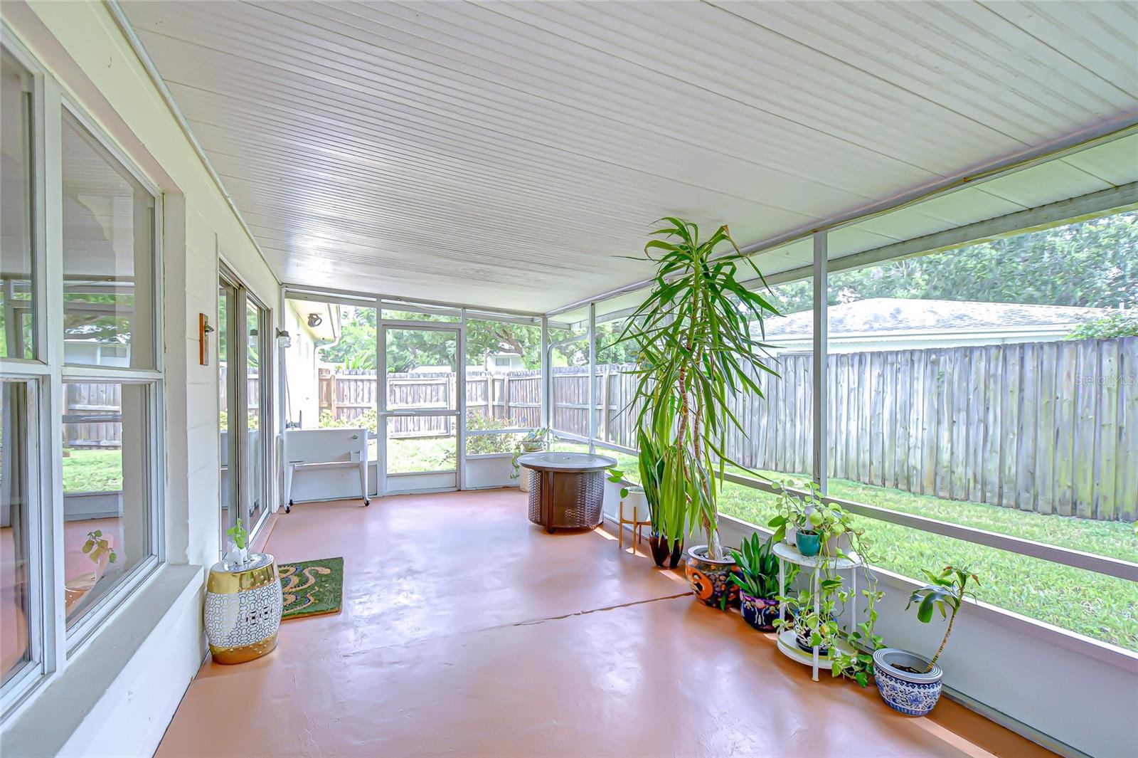 Image 31 of 47 For 1904 Little Cove