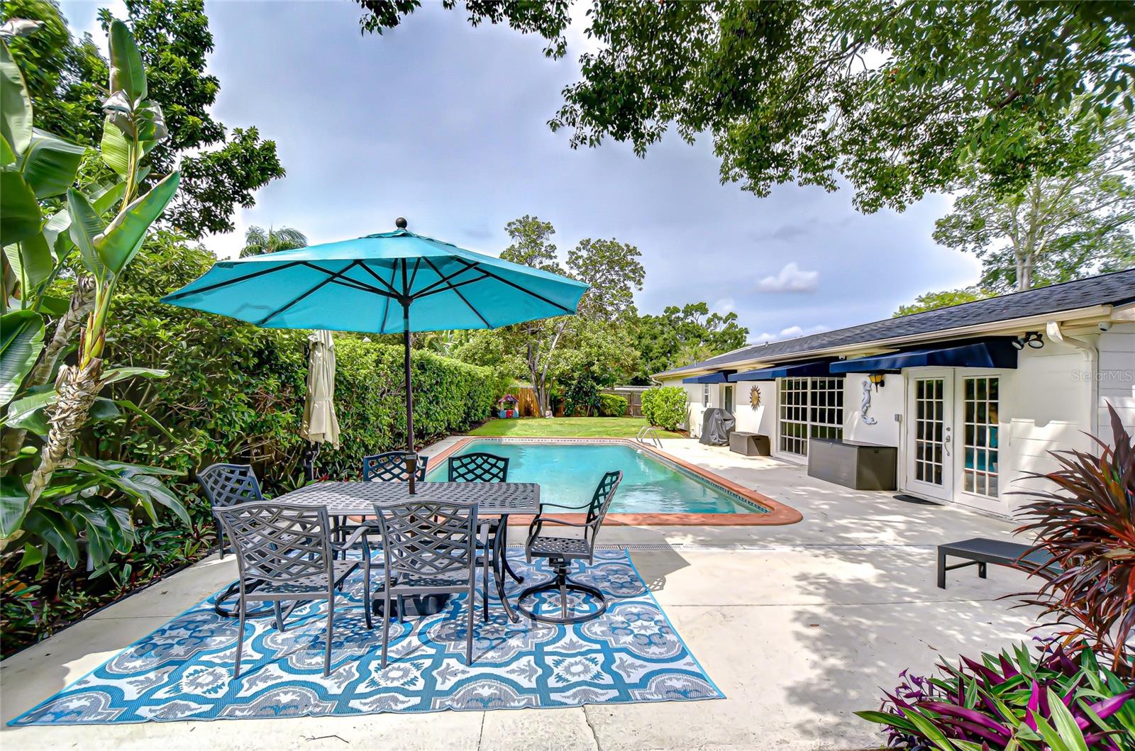 Image 35 of 47 For 1904 Little Cove