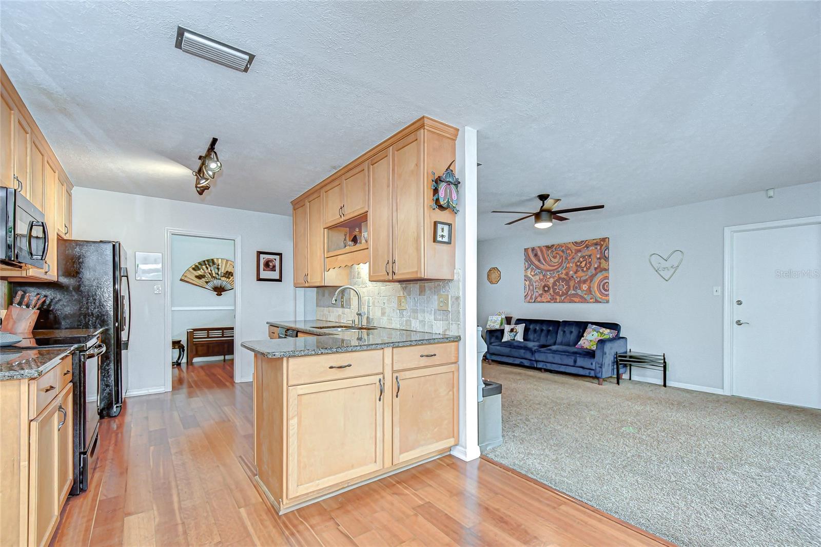 Image 7 of 47 For 1904 Little Cove