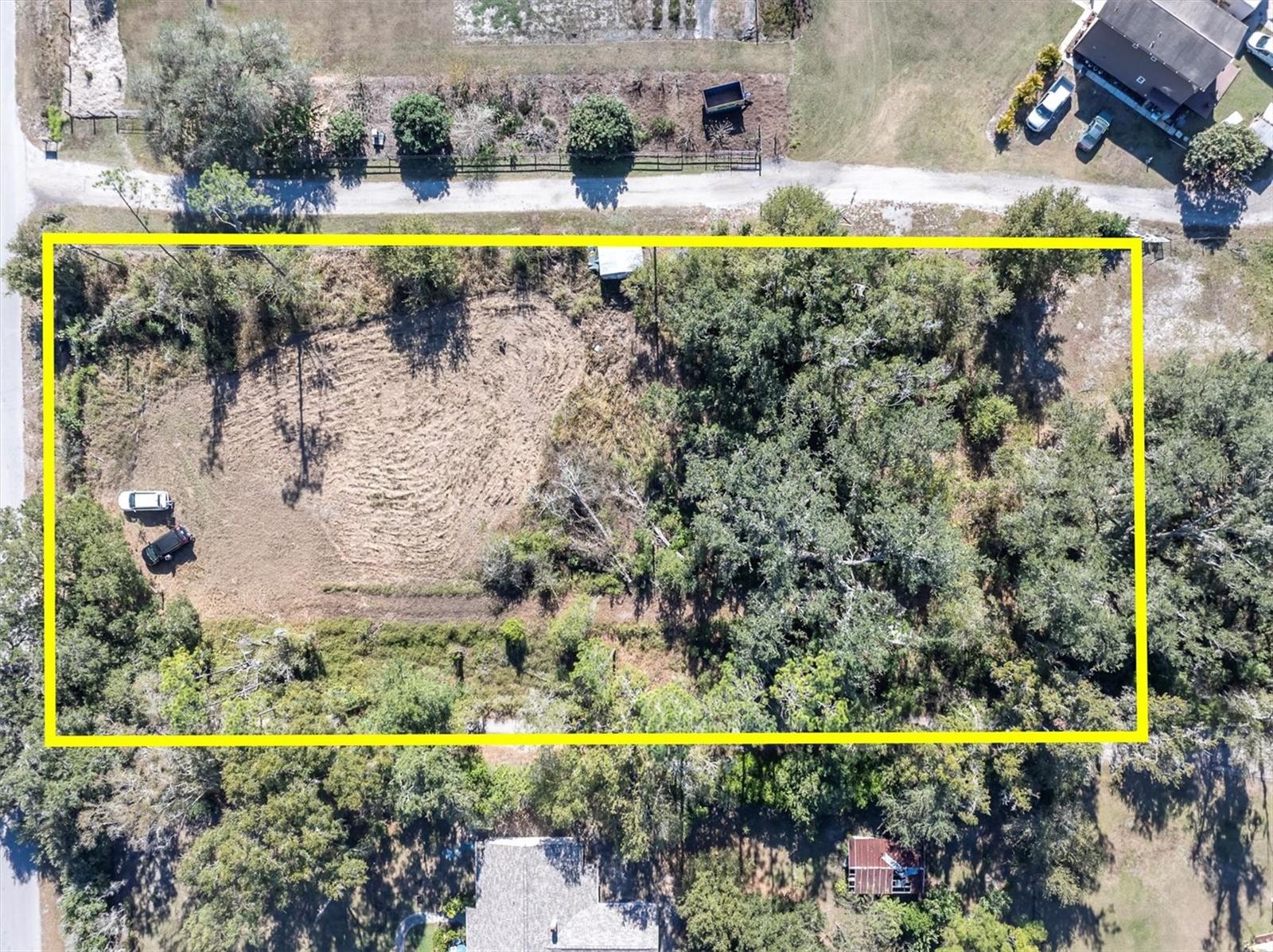 Listing photo id 4 for 4103 Stanley Road