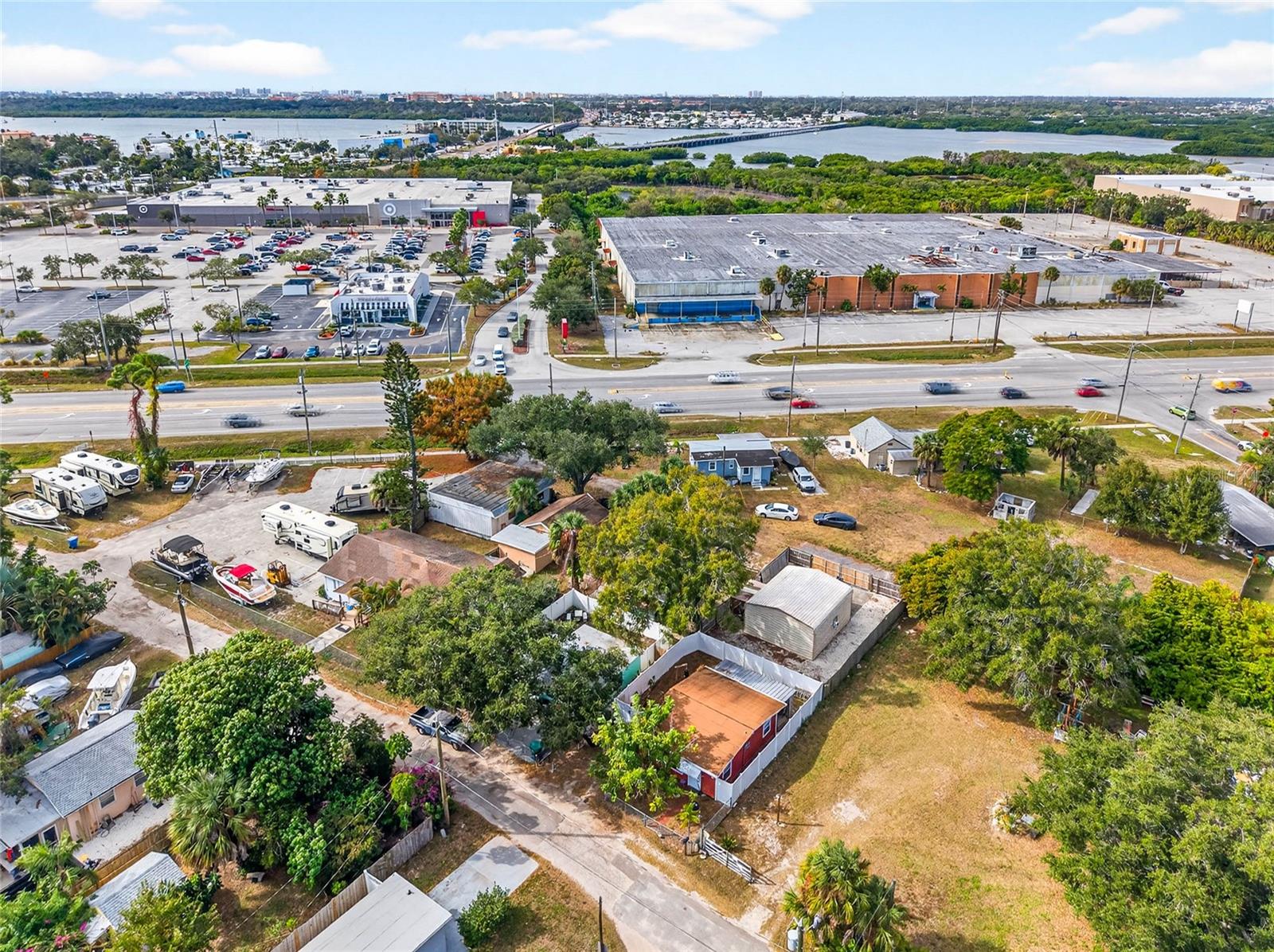 Image 55 of 64 For 4496 Star Street N