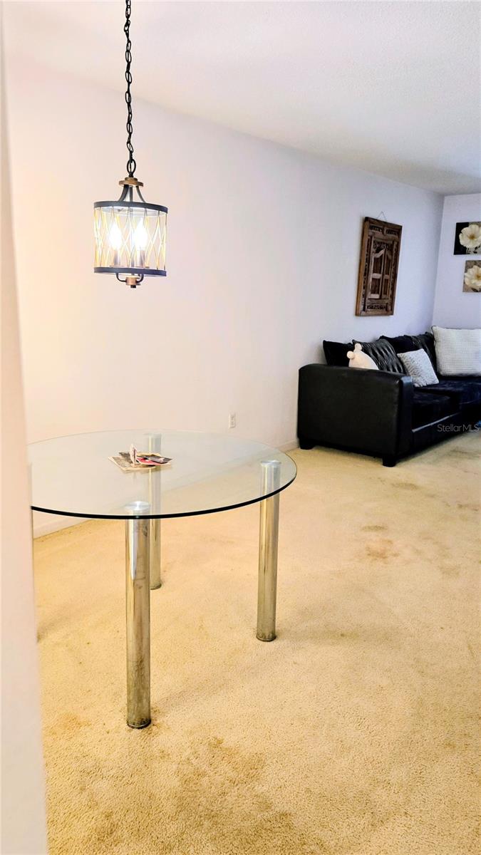 Image 11 of 52 For 1626 Lake Avenue 2