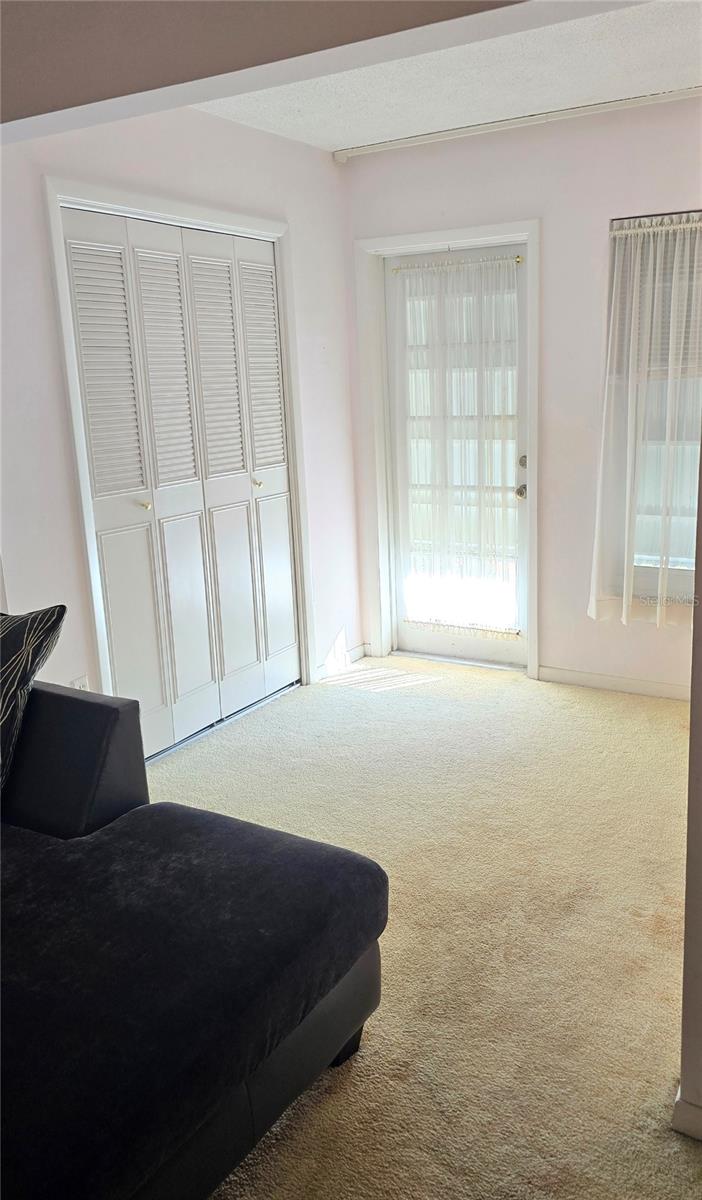 Image 15 of 52 For 1626 Lake Avenue 2