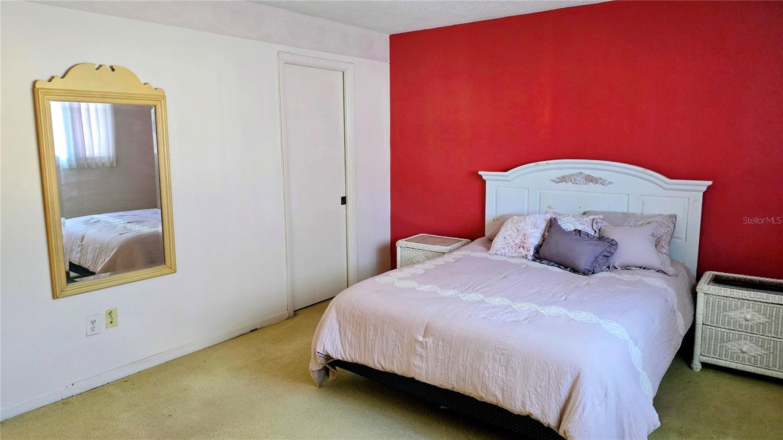 Image 27 of 52 For 1626 Lake Avenue 2