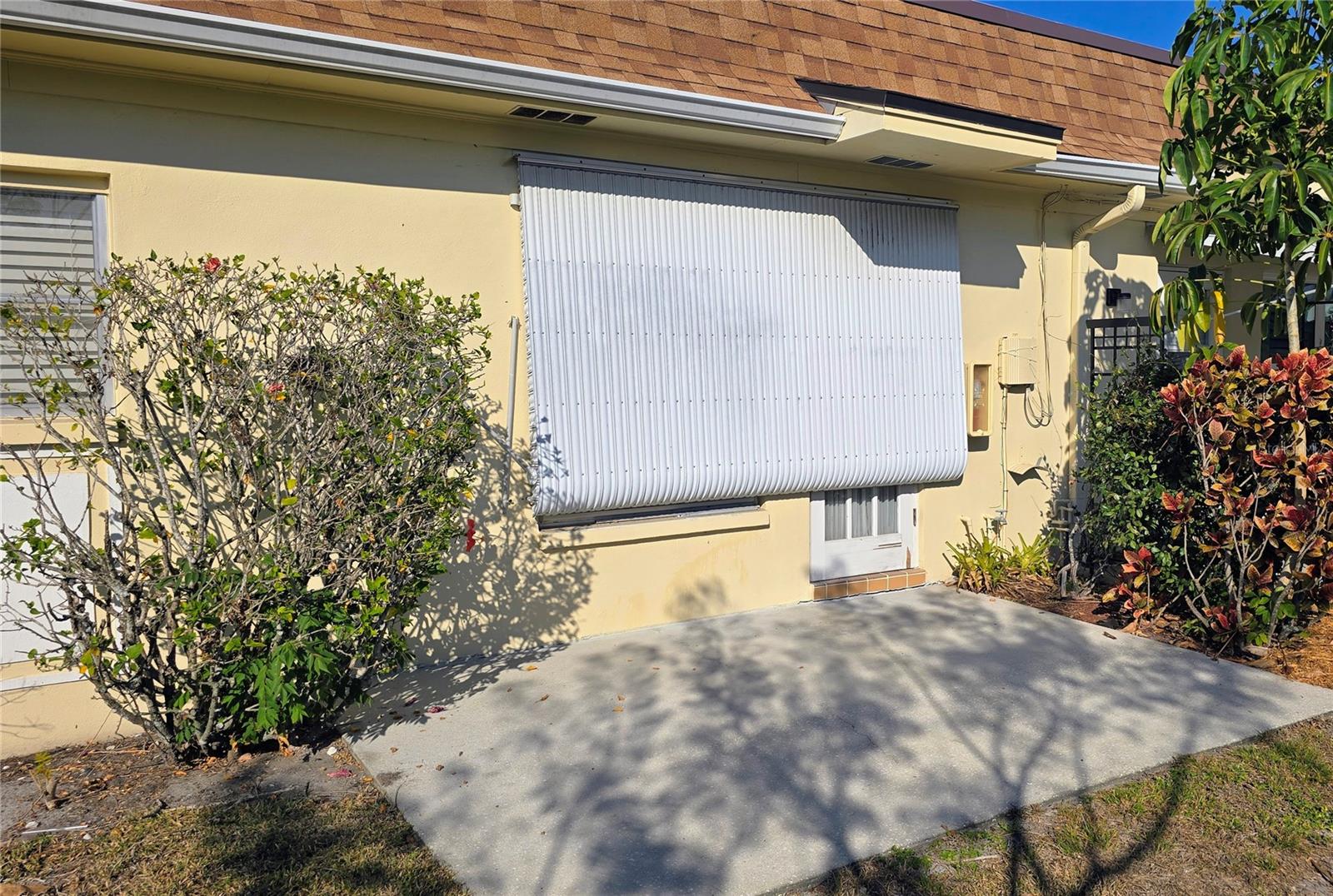 Image 45 of 52 For 1626 Lake Avenue 2