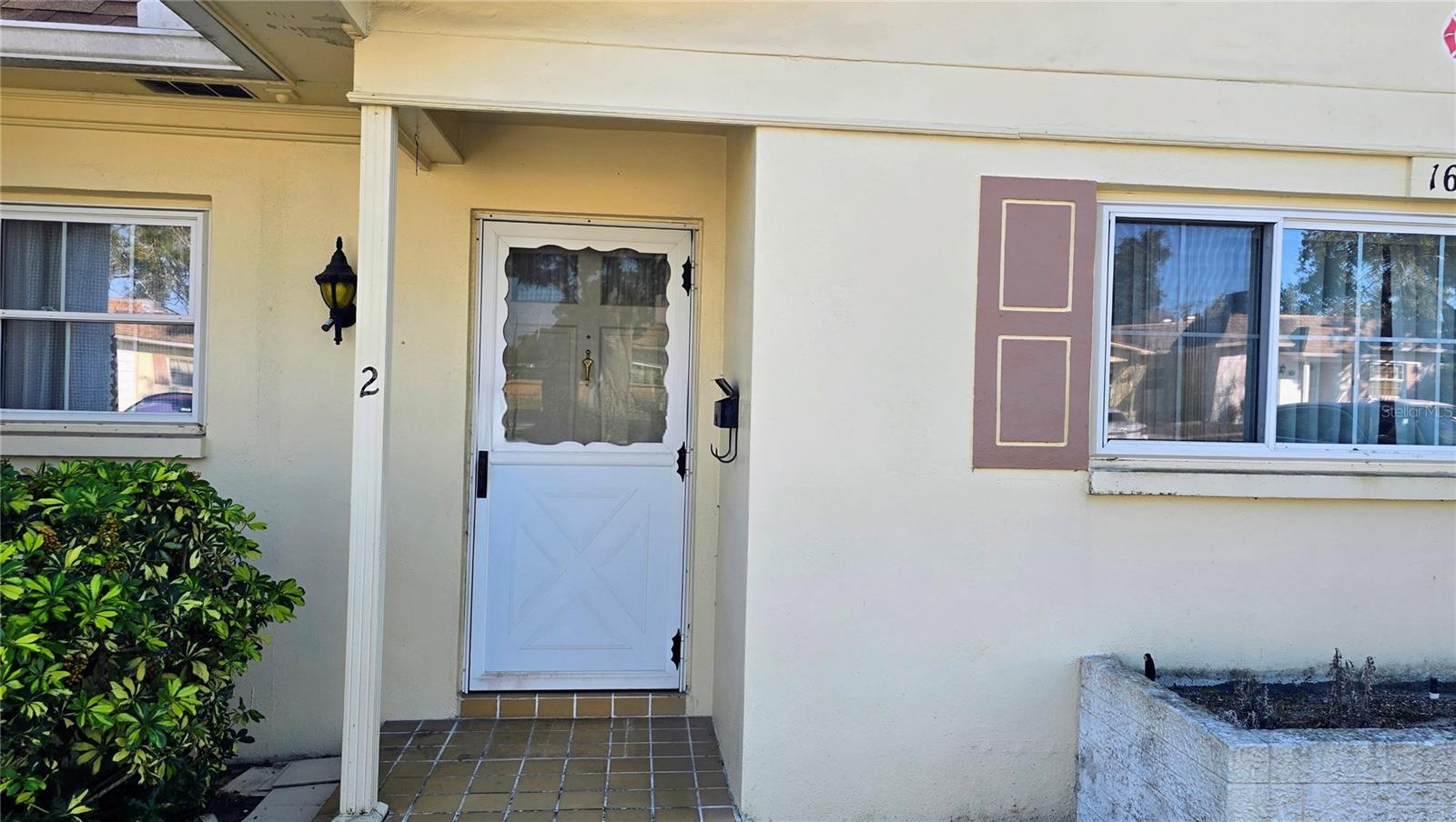 Image 5 of 52 For 1626 Lake Avenue 2