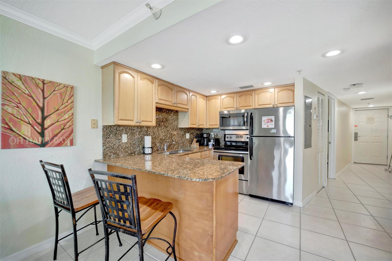 Image 15 of 56 For 11360 Gulf Boulevard 505