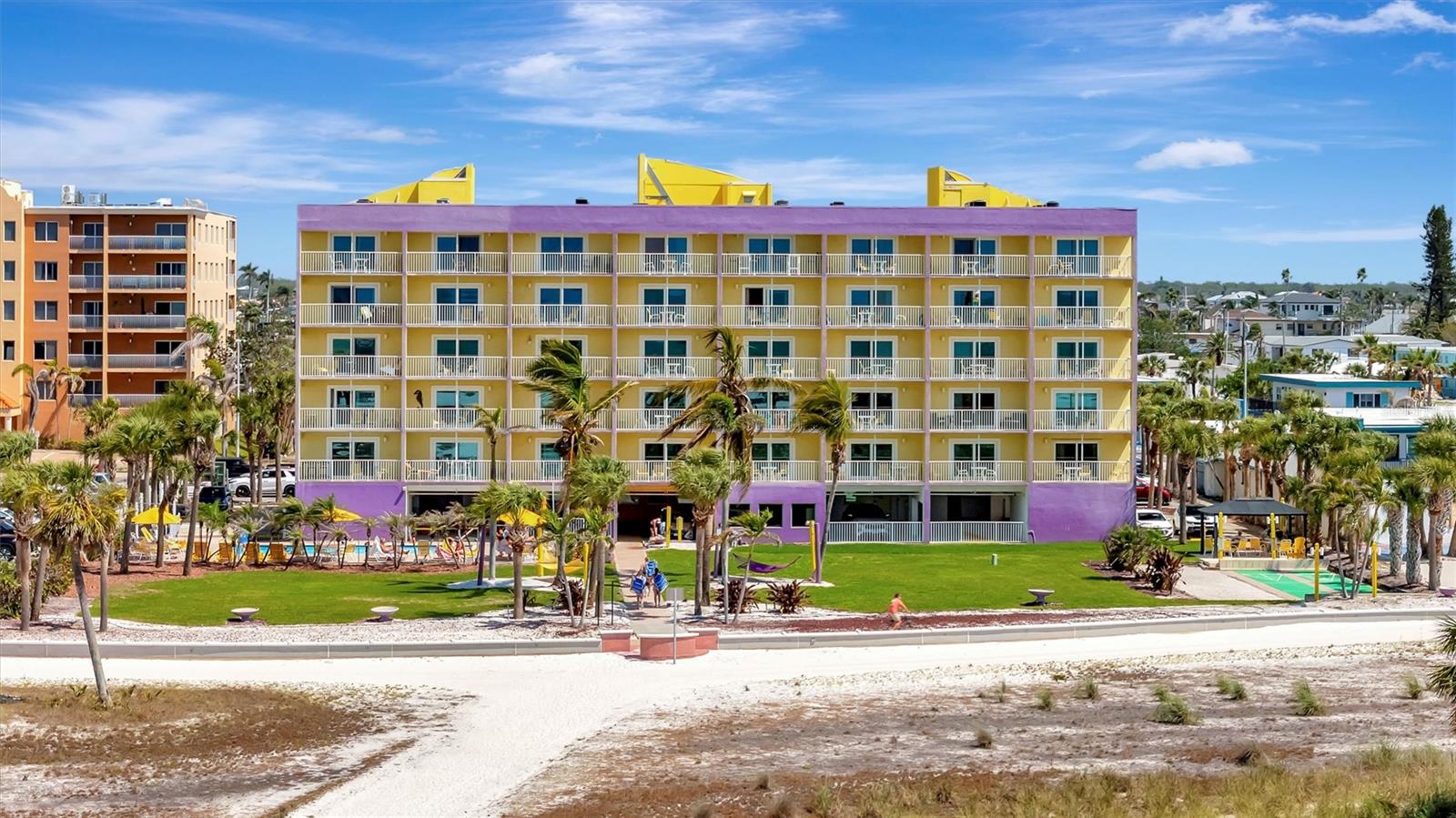 Image 2 of 56 For 11360 Gulf Boulevard 505