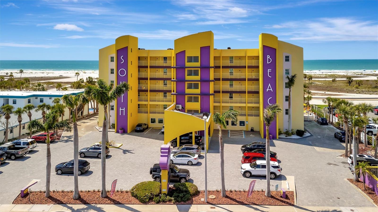 Image 3 of 56 For 11360 Gulf Boulevard 505