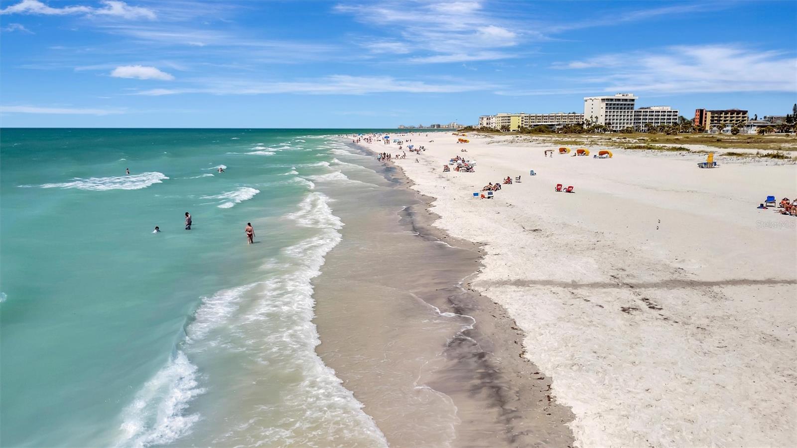 Image 7 of 56 For 11360 Gulf Boulevard 505