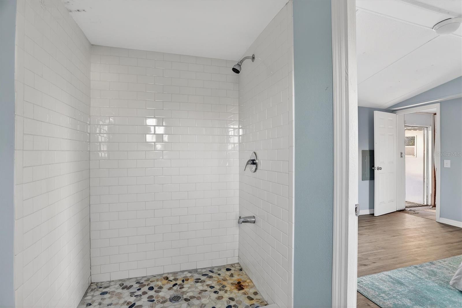 Image 11 of 23 For 18441 Rigsby Road