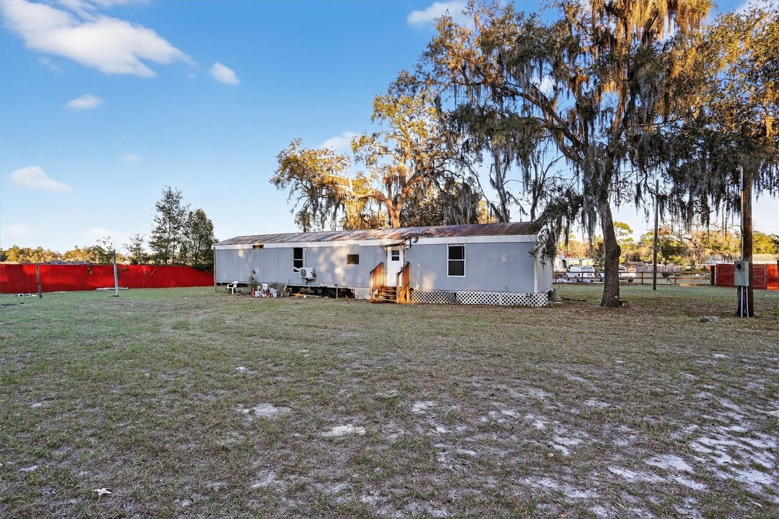 Image 19 of 23 For 18441 Rigsby Road