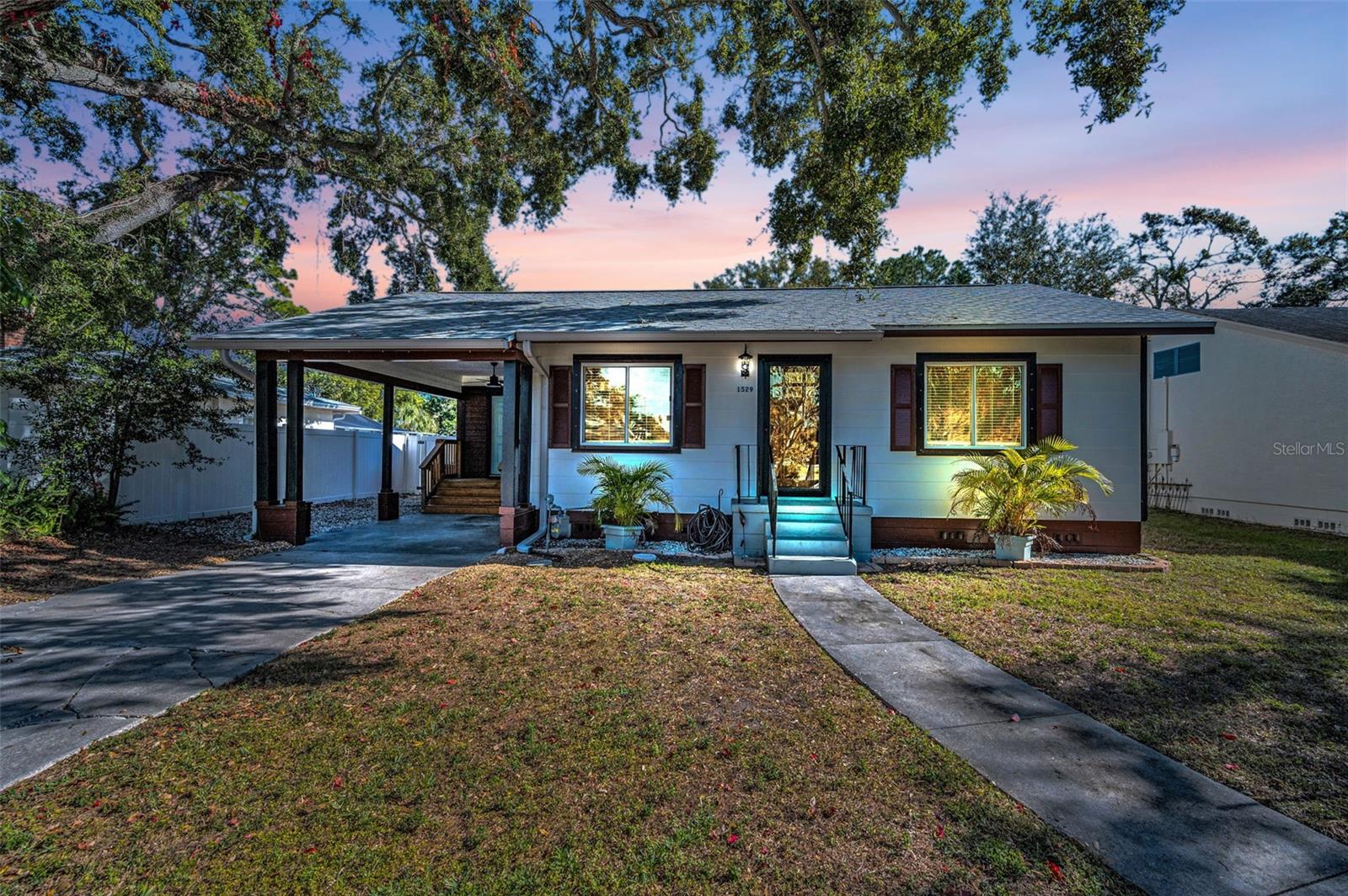 Details for 1529 Paloma Lane, DUNEDIN, FL 34698