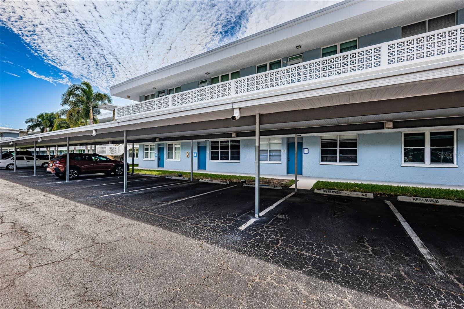 Image 24 of 34 For 4880 Locust Street Ne 227