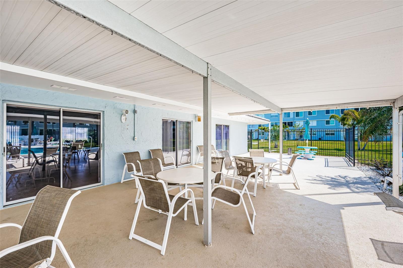 Image 28 of 34 For 4880 Locust Street Ne 227