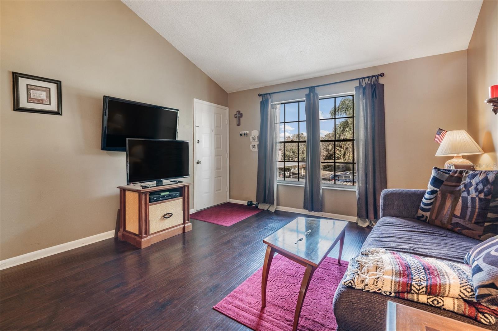 Image 3 of 35 For 6338 Spring Flower Drive 21