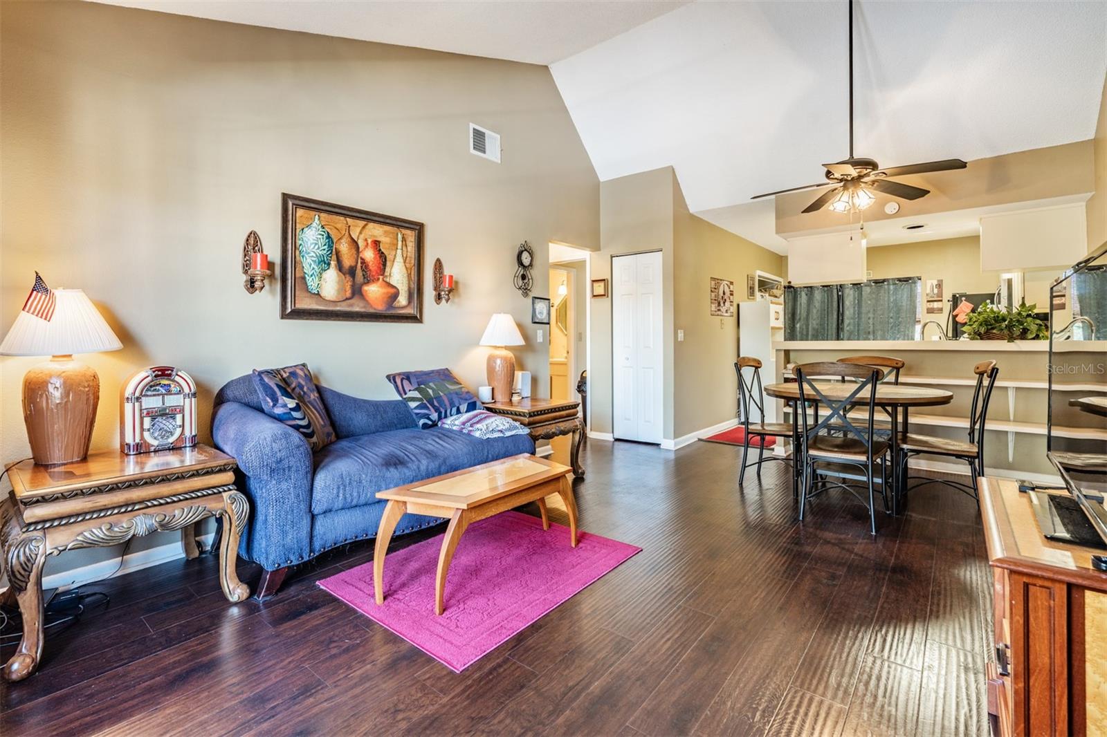 Image 5 of 35 For 6338 Spring Flower Drive 21