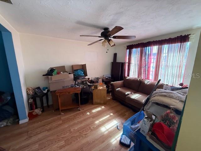 Image 16 of 22 For 6302 Diamond Drive