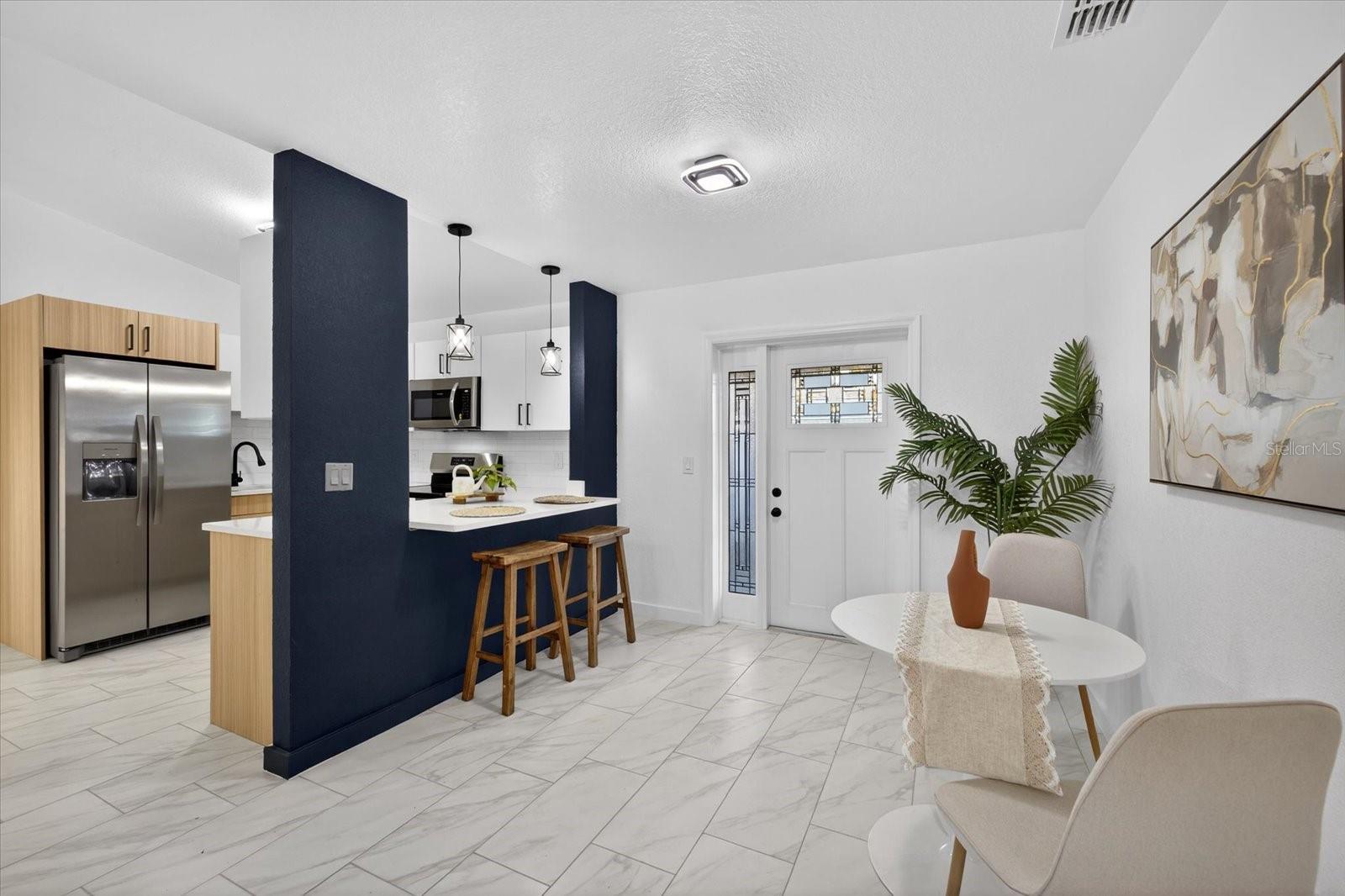 Image 11 of 32 For 9501 Drakemill Court