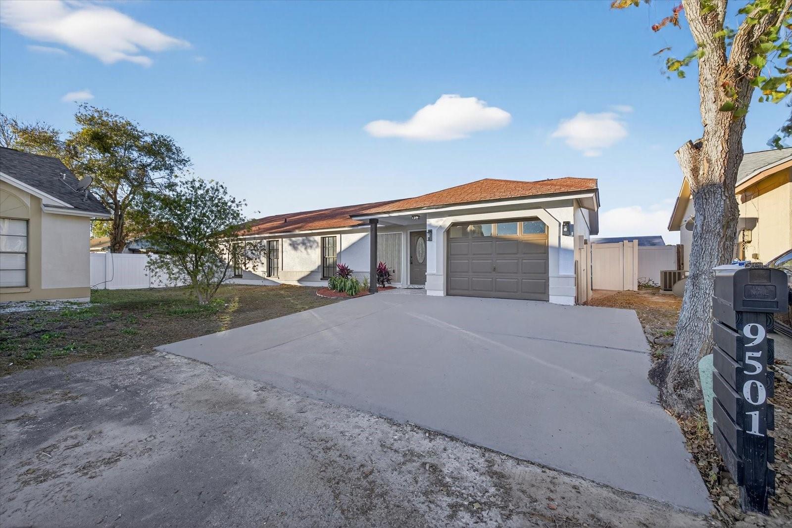 Image 2 of 32 For 9501 Drakemill Court