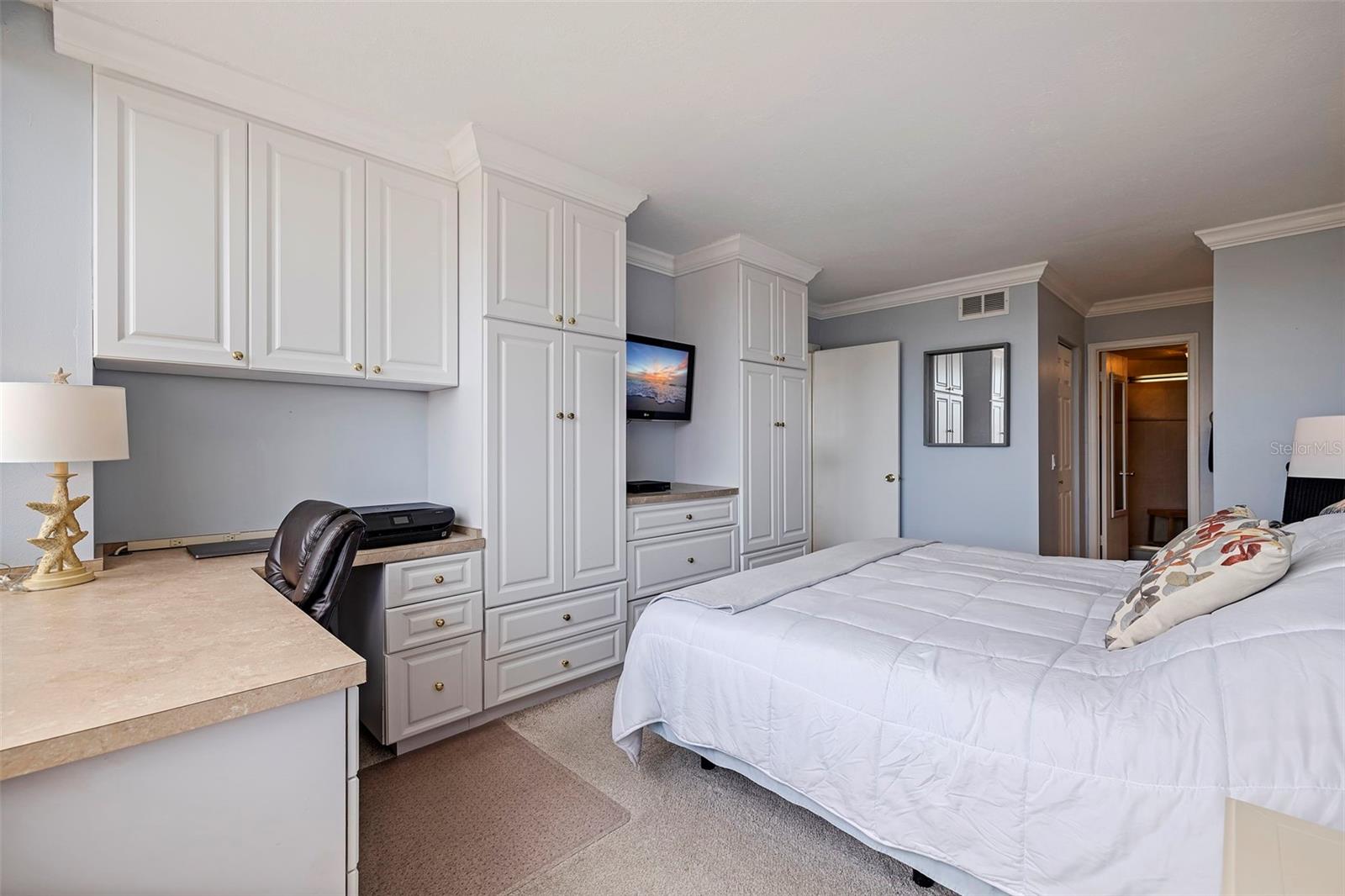 Image 16 of 50 For 6104 Palma Del Mar Boulevard S 404