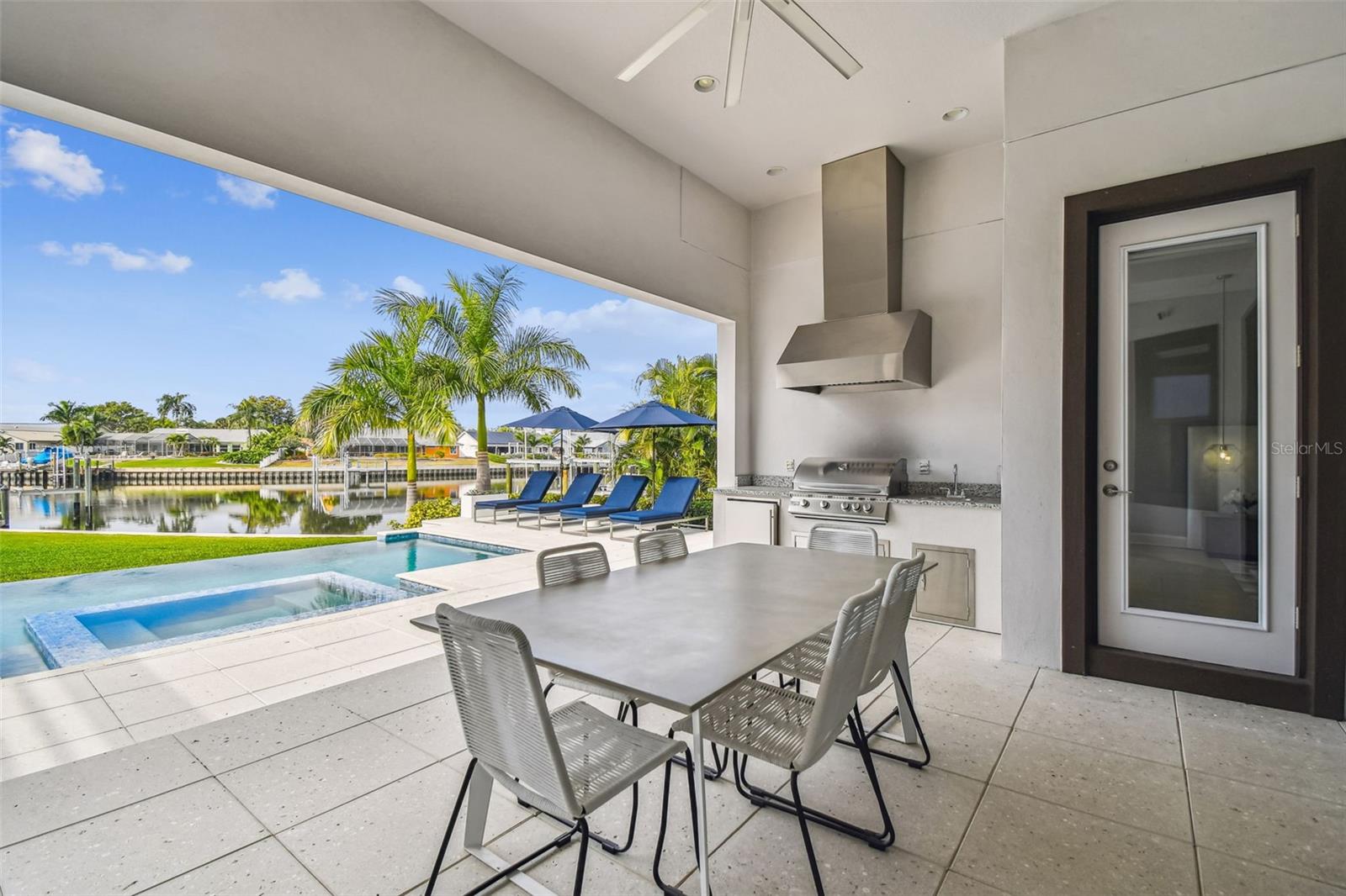 Image 46 of 68 For 4054 Rocky Shores Drive