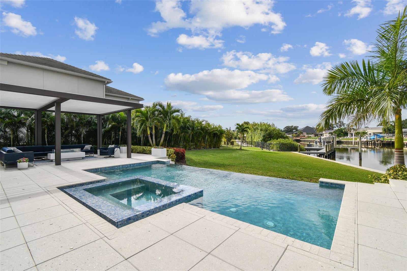 Image 49 of 68 For 4054 Rocky Shores Drive