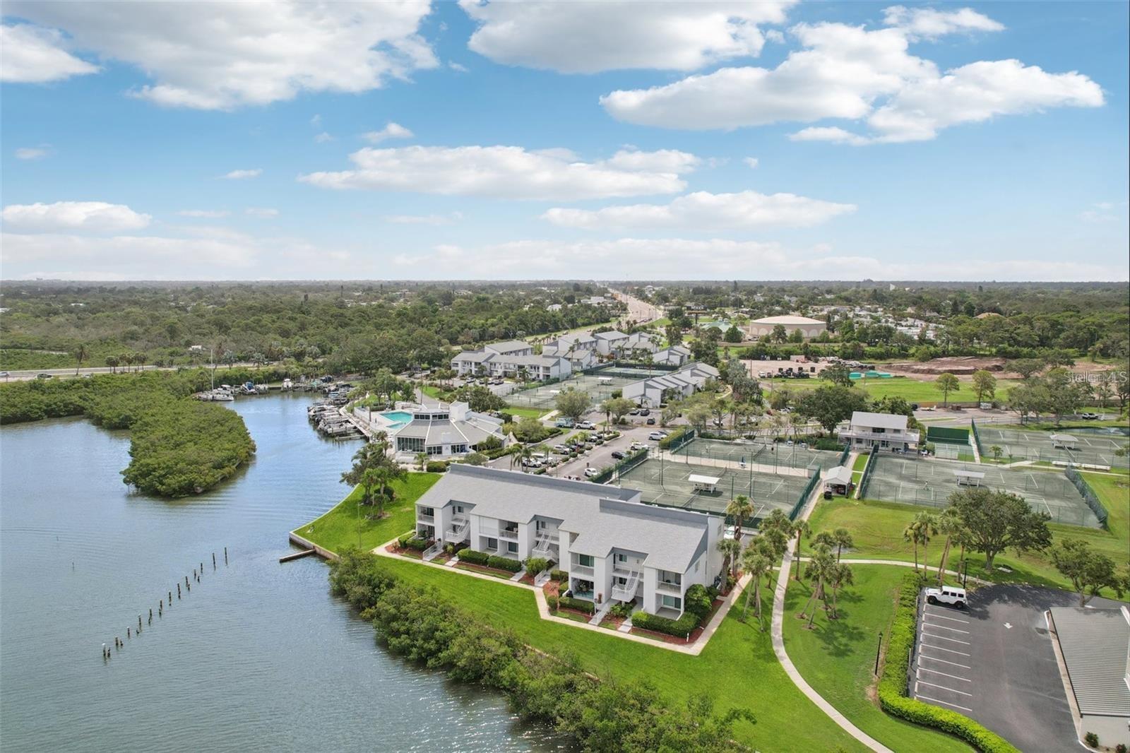 Image 26 of 27 For 14800 Walsingham Road 1215