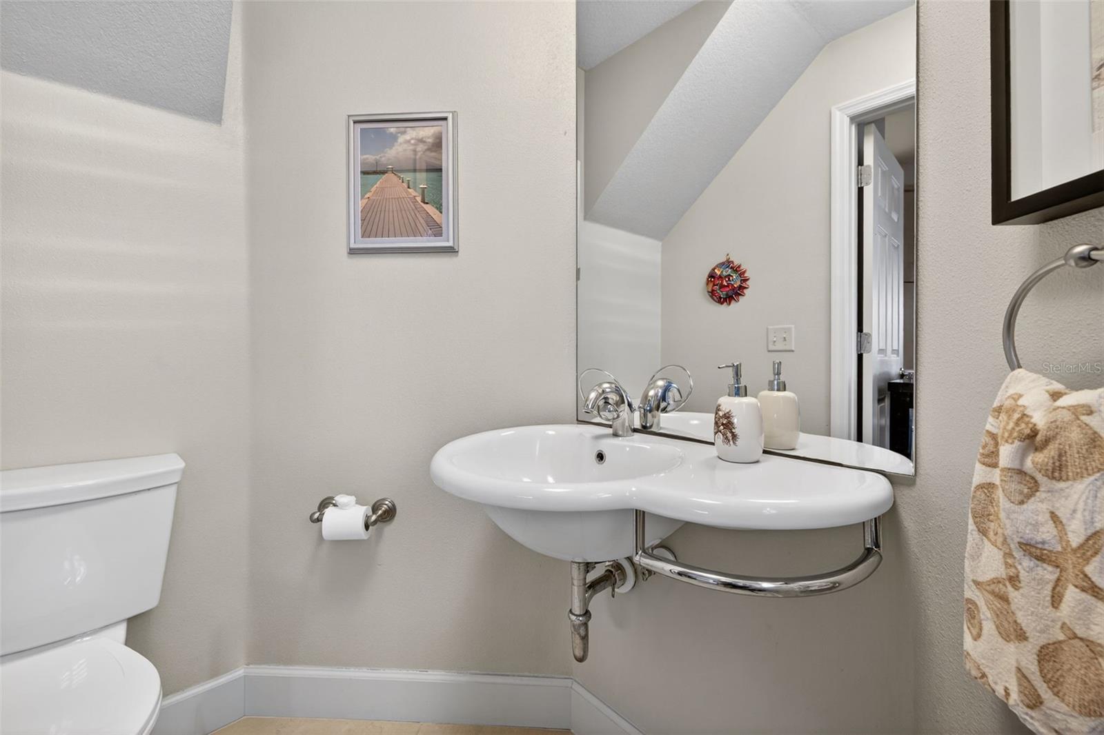 Image 25 of 27 For 118 94th Avenue