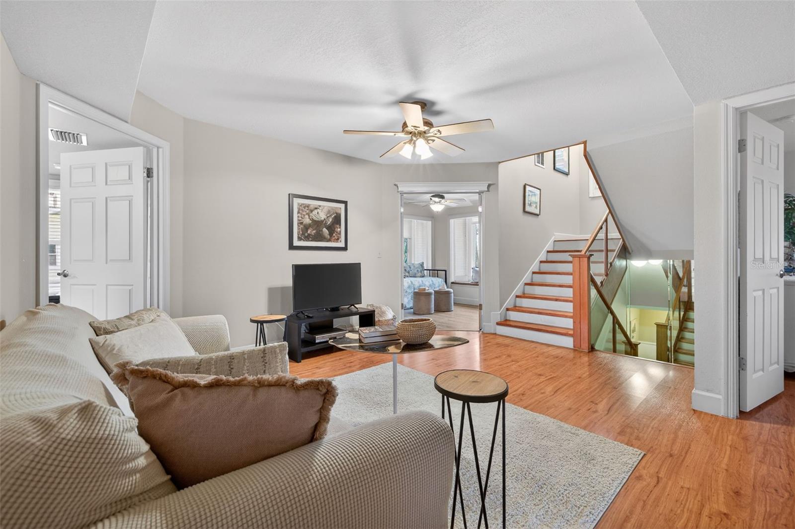 Image 7 of 27 For 118 94th Avenue