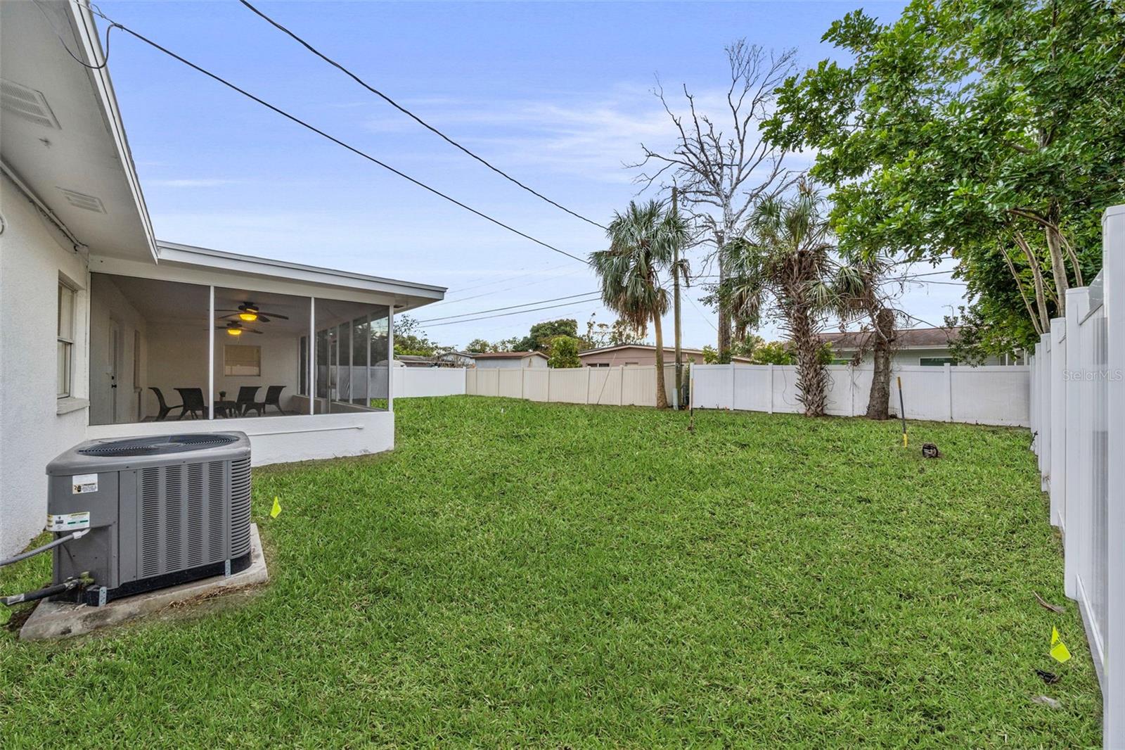 Image 41 of 47 For 4311 Narvarez Way S