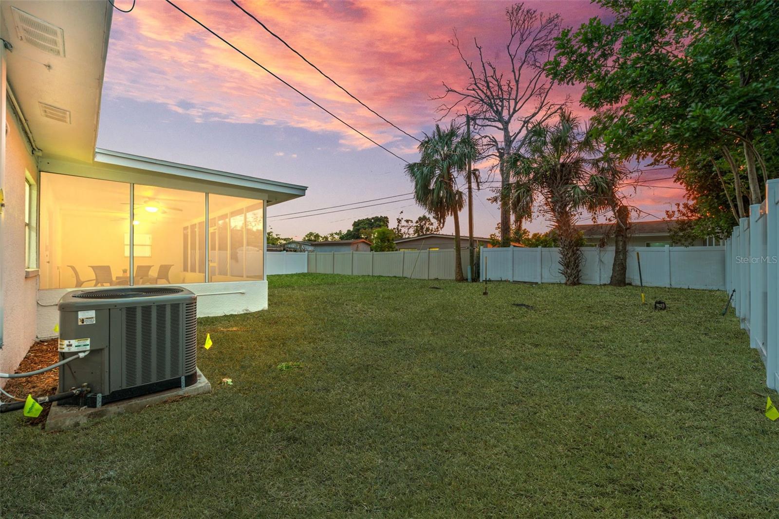 Image 45 of 47 For 4311 Narvarez Way S