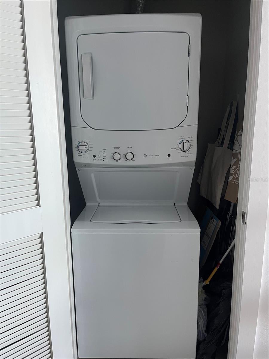 Image 17 of 17 For 1208 Kennedy Boulevard 1219